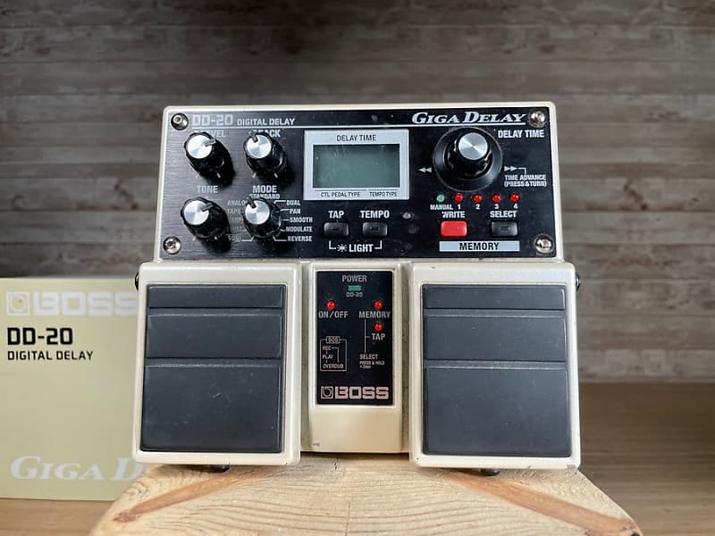 Boss DD-20 Giga Delay
