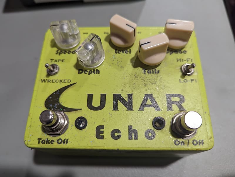 DMB Lunar Echo Analog Delay