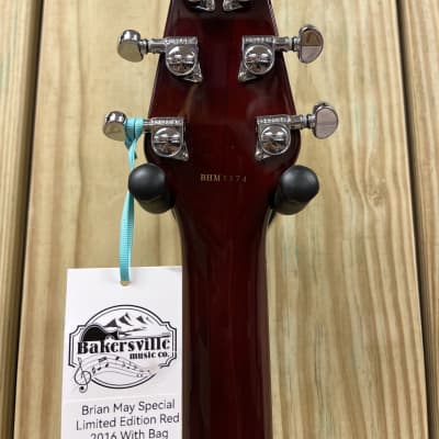 Burns Brian May Signature Special 2000s - Red image 10
