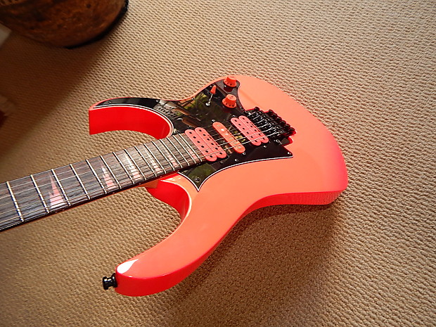 Ibanez 25th Anniversary RG 550 Shocking Pink