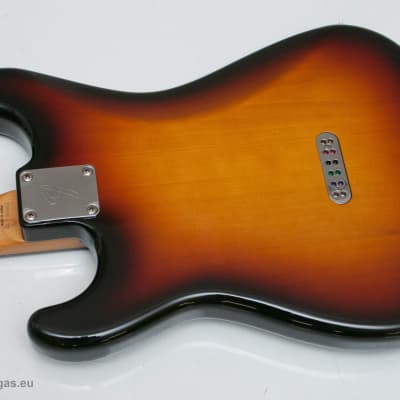 Fender ST-XII 12 String Stratocaster MIJ 1987-1993 3-Tone Sunburst image 6
