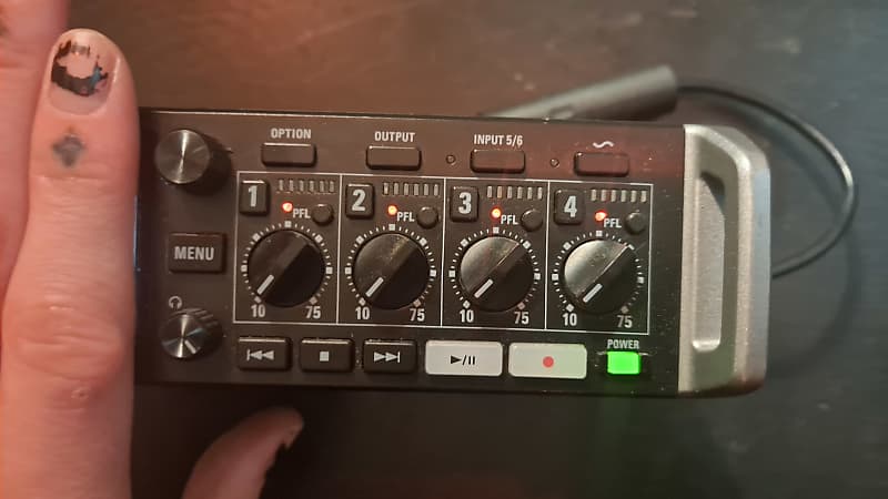 Zoom F4 Multitrack Field Recorder | Reverb