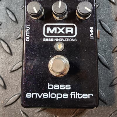 MXR M82 Bass Envelope Filter Funk Auto-Wah image 2