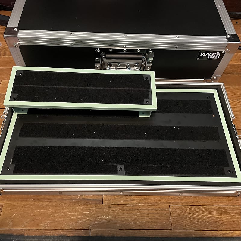 Blackbird Pedalboards Alchemy 1224 **Excellent Condition** Reverb