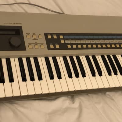 rare Akai X7000 Vintage Multitimbral Sampling Keyboard / Digital Sampler, year  1986