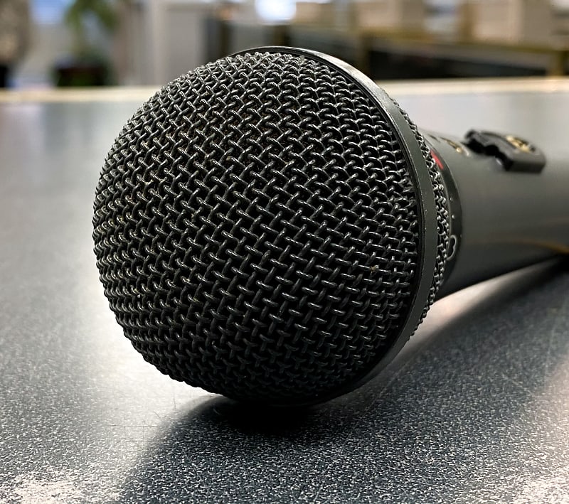 Shure PE15D Dynamic Dual Z Unidirectional Dynamic Microphone