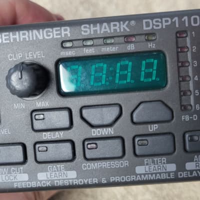 Behringer Shark DSP110 Feedback Destroyer and Programmable Delay