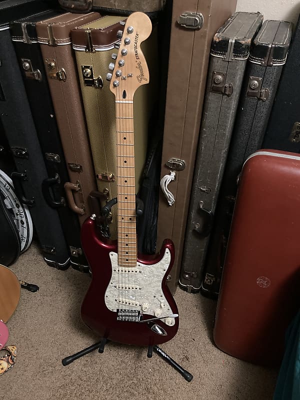 Fender Lone Star Deluxe Stratocaster 2013 - Red | Reverb