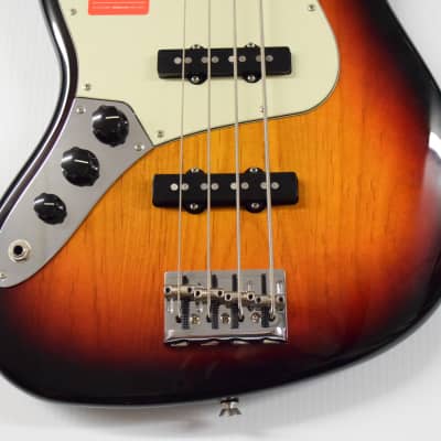 Fender AMERICAN PROFESSIONAL JAZZ BASS® LEFT-HAND (DEMO) - 3 Color Sunburst image 2