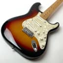 Fender American Standard Stratocaster with Maple Fretboard 2003  Sunburst W OHSC