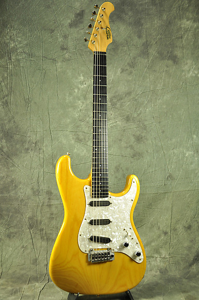 Moon custom clearance guitars