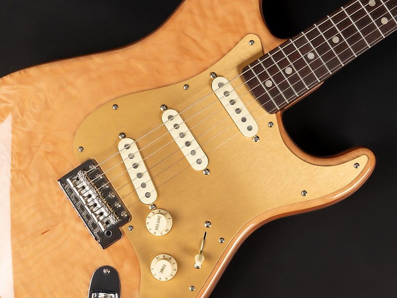 2019 Fender Rarities Series Quilt Maple Top American