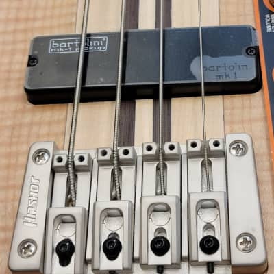 Cort A4PLUSFMMHOPN Figured Maple Top Mahogany Body 5pcs Maple Neck 4-String Electric Bass Guitar image 14
