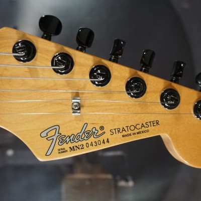 Fender Standard Stratocaster with Vintage Tremolo 1991