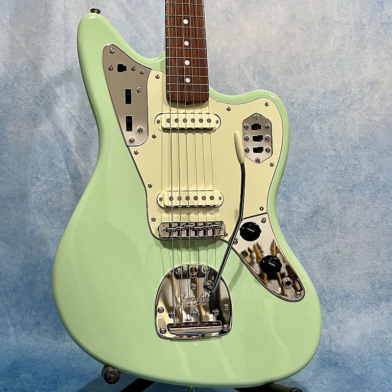 Fender FSR Collection Traditional II 60s Jaguar Surf Green with