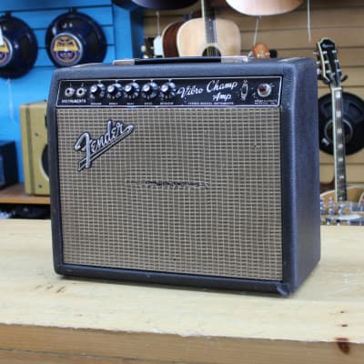 Vibro deluxe magic amps hot sale