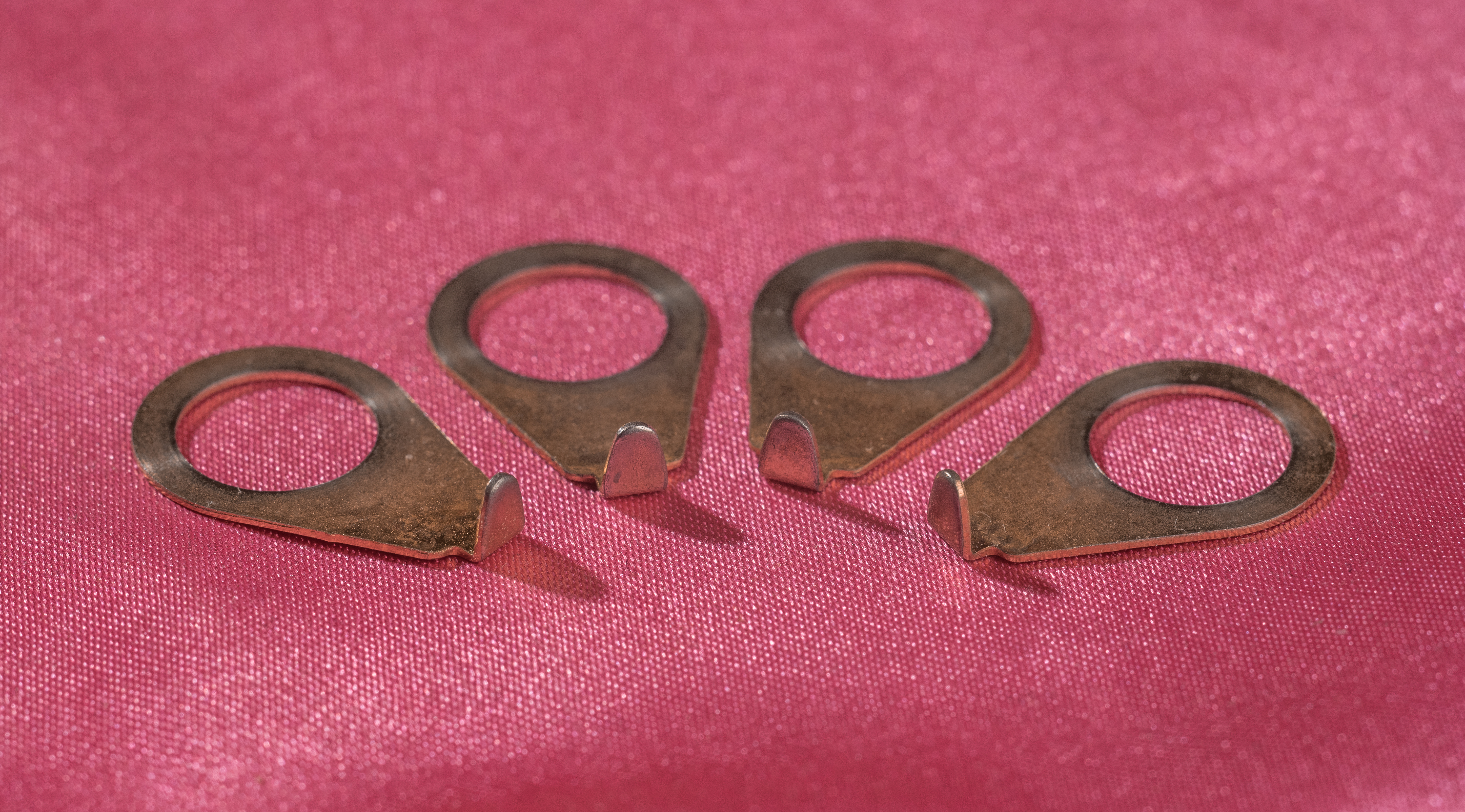 Vintage Spec Medium Aged Round Tip Gold Plated Dial Pointers - Picture 1 of 1