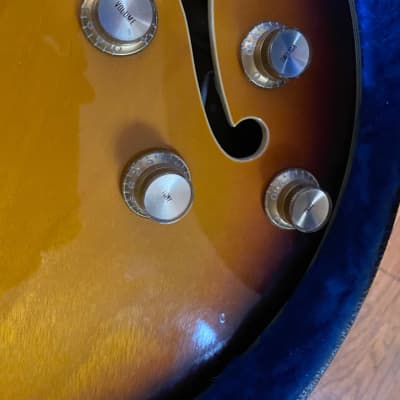 Morris MA-B jazz box / Gibson ES-175 clone, made in Japan around 1970 +/- violin burst image 7