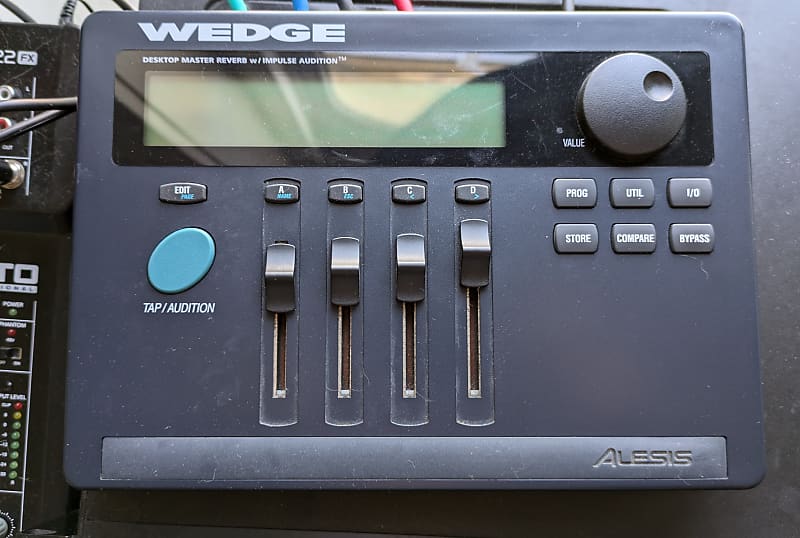 Alesis Wedge Desktop Master Reverb | Reverb