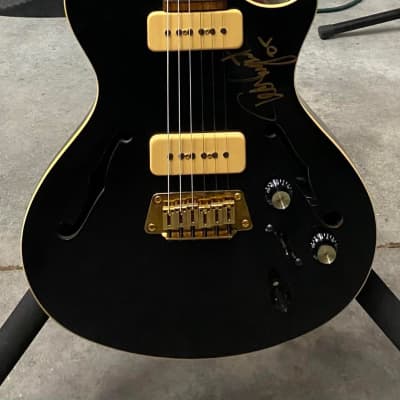 Gibson Blueshawk 1997 - Black - Signed by Ted Nugent for sale
