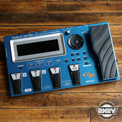 Roland GR-55 Guitar Synthesizer Blue