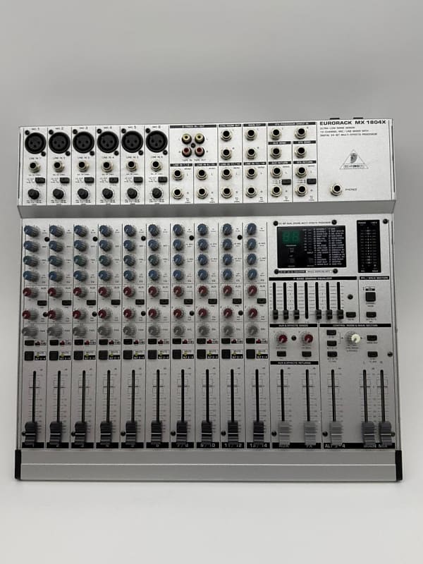 Behringer Eurorack MX1604A 16-Channel Mic / Line Mixer | Reverb