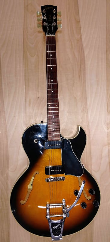 Gibson ES 135 Mid 90's Bigsby Sunburst | Reverb