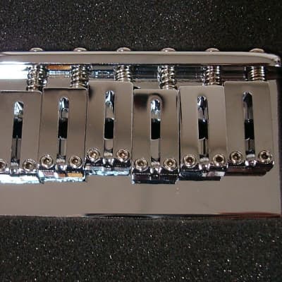 Kluson Replacement Hardtail Bridge For Fender American Standard Stratocaster Chrome imagen 4