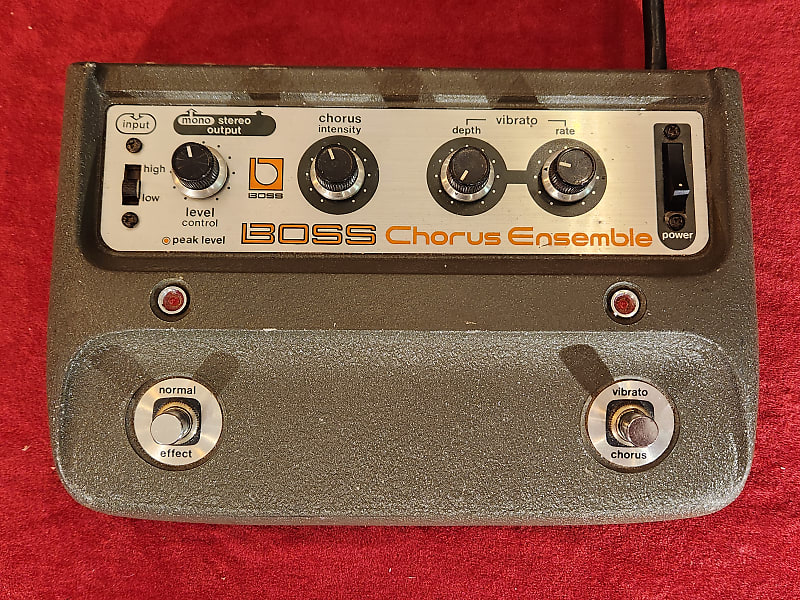 【ジャンク品】BOSS CE-1 Chorus Ensemble Boss CE-1 Chorus Ensemble | Reverb
