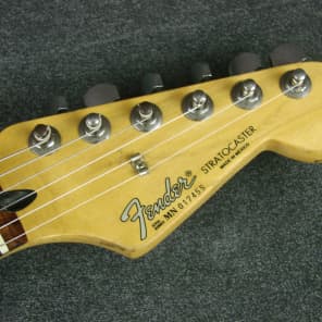 Fender mexico 1990`s ストラト with Coil Tap ljfxnk4q9ub61.jpg