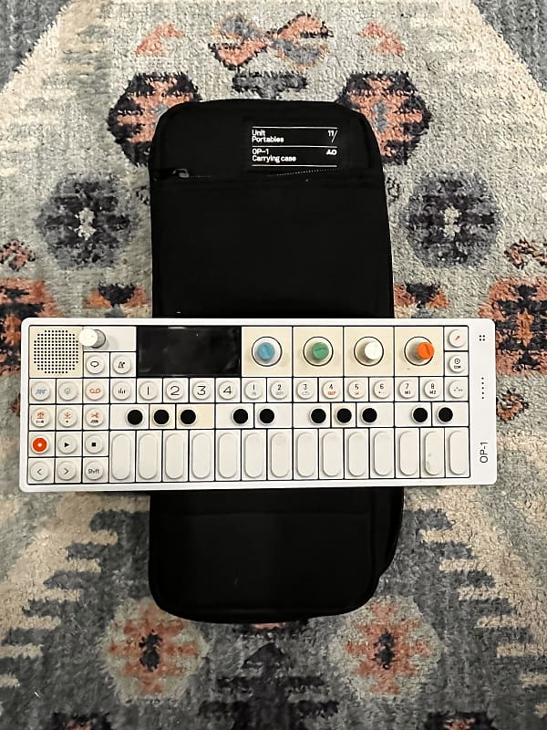 teenage engineering OP-1 鍵盤楽器 OP-1 accessory kit Teenage