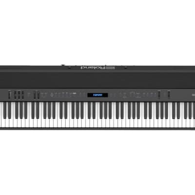 Roland FP-90X-BK 88-Key Digital Piano with Speakers