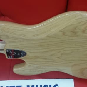 Fender American Vintage 75' Jazz Bass  2011 Natural with Rosewood fingerboard image 9