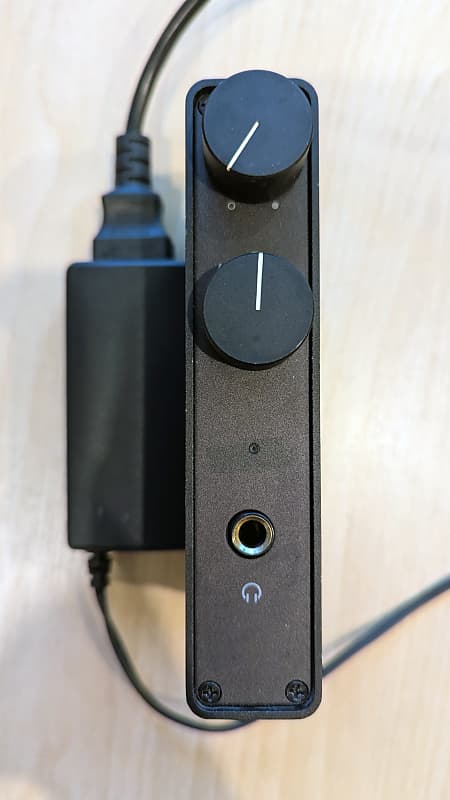 Nuforce Icon HDP Amp + DAC  			