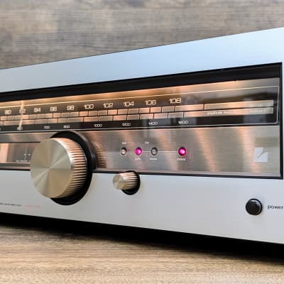 Luxman T-88V AM/ FM Tuner/ Near Mint Condition/ 1979 Japan/ Fully