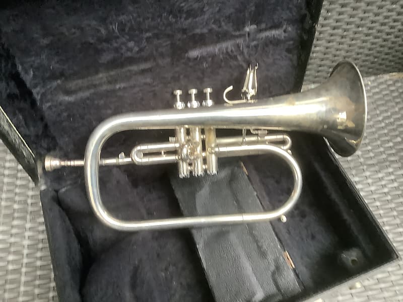 Getzen Capri Flugelhorn Reverb