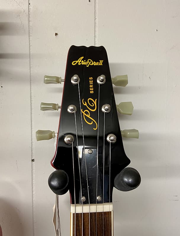 Aria Pro II PE-350STD CS - Cherry Sunburst Les Paul Style Aria Pro II PE-350STD CS - Cherry Sunburst Les Paul Style