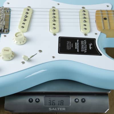 Fender Vintera 50s Stratocaster Modified Maple Daphne Blue MX21562853 image 3