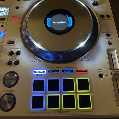 Pioneer DJ XDJ-XZ ホワイト DJコントローラー XDJ-XZ-W 4ch プロフェッショナル オールインワン DJシステム