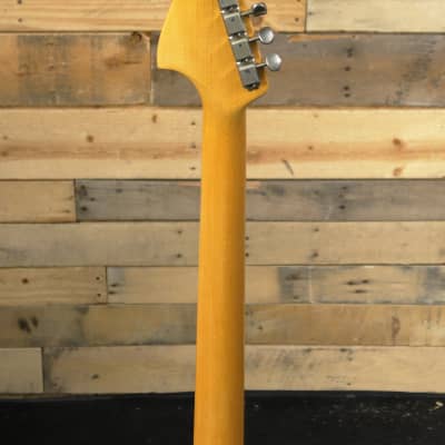Fender Custom Shop Limited Edition Bass VI Journeyman Vintage White w/ Case image 7