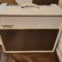 Vox AC15HW1 Hand-Wired 2-Channel 15-Watt 1x12" Guitar Combo Fawn