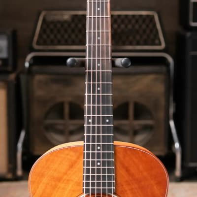 Taylor GS Mini Mahogany Acoustic Guitar with Structured Gig Bag image 4