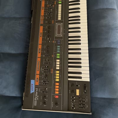 Roland Jupiter-8 61-Key Synthesizer 1981 - 1985 - Black