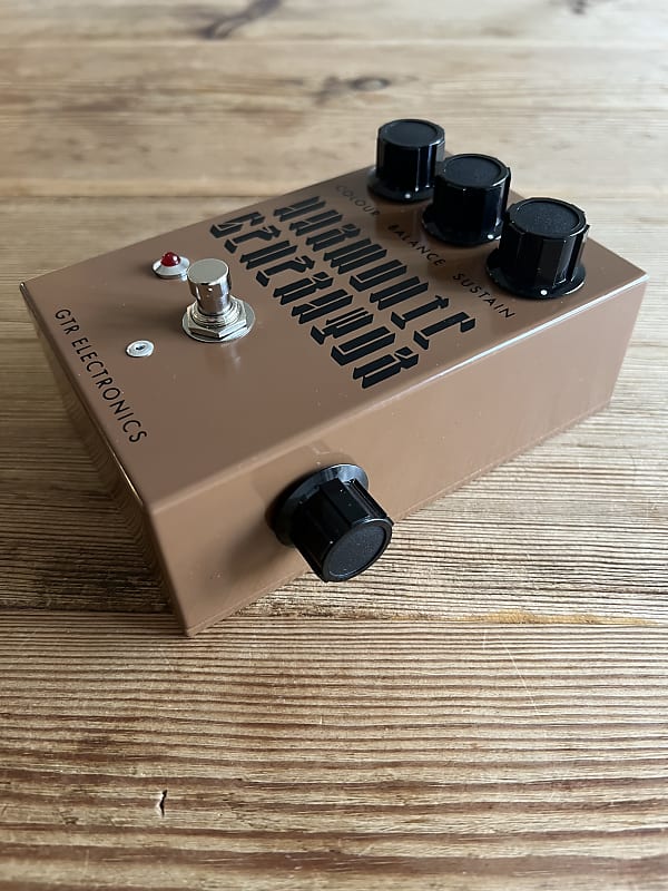 Ghost Effects / Ghost Temporal Research Harmonic Generator Buzzaround Fuzz  | Reverb