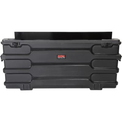 Gator Rotationally Molded Case for Transporting LCD/LED Screens Between 27" - 32" GLED2732ROTO image 7