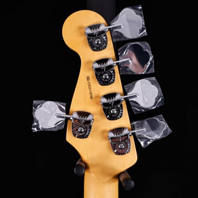 Fender American Professional II Precision Bass V, Rw Fb, Olympic White 9lbs 12.5oz image 7