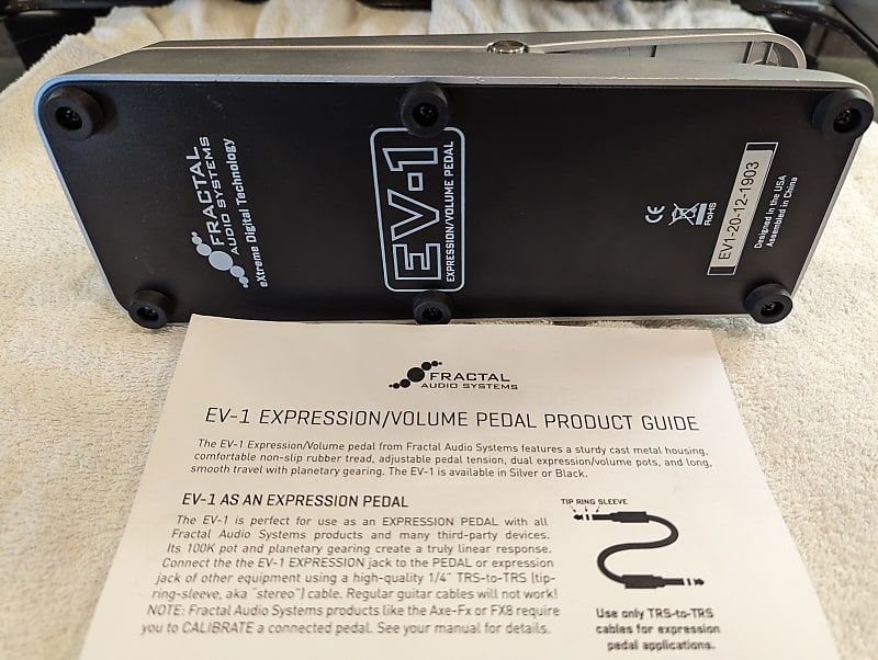 Fractal Audio EV-1 Expression Volume Wah Pedal AXE FX, AX8, FM3, FM9, FX8,  MINT!