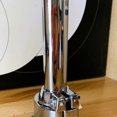 Heavy Duty Single Tom Mount, 10mm L-Rod & Ball-and-Socket w/ Integrated Fast Clamp image 5