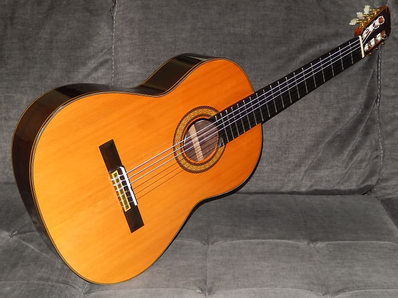 MADE IN 1973 BY E.KODAIRA - ECOLE E300 - TRULY AMAZING CLASSICAL CONCERT  GUITAR