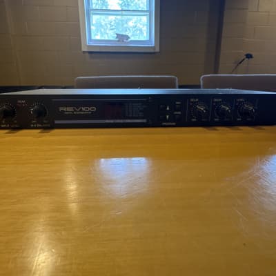 Yamaha REV-100 - Gearspace